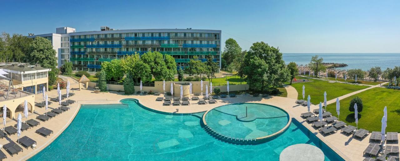 Hotel Cleopatra Saturn Exterior photo